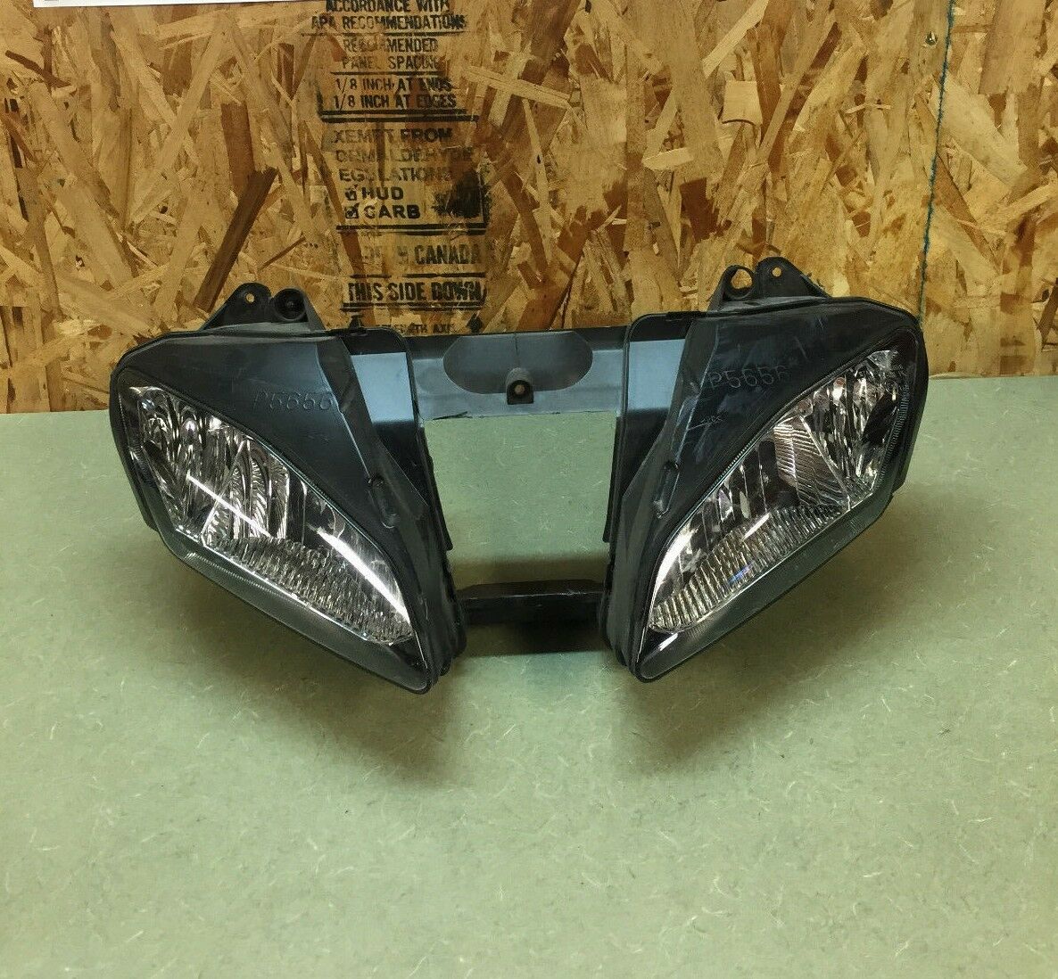 2006-2007 06 07 YAMAHA YZFR6 YZF R6 R HEADLIGHTS HEAD LIGHT LIGHTS BEAM LAMP OEM