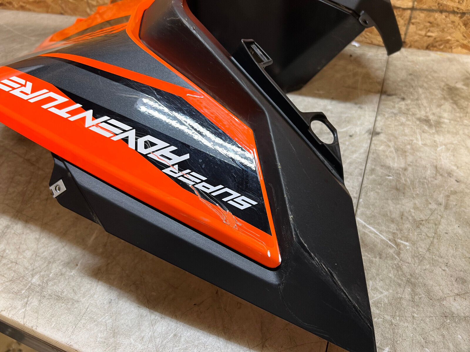 22 23 2022 2023 KTM SUPER ADVENTURE 1290 S LEFT SIDE FAIRING PANEL COWLING COWL