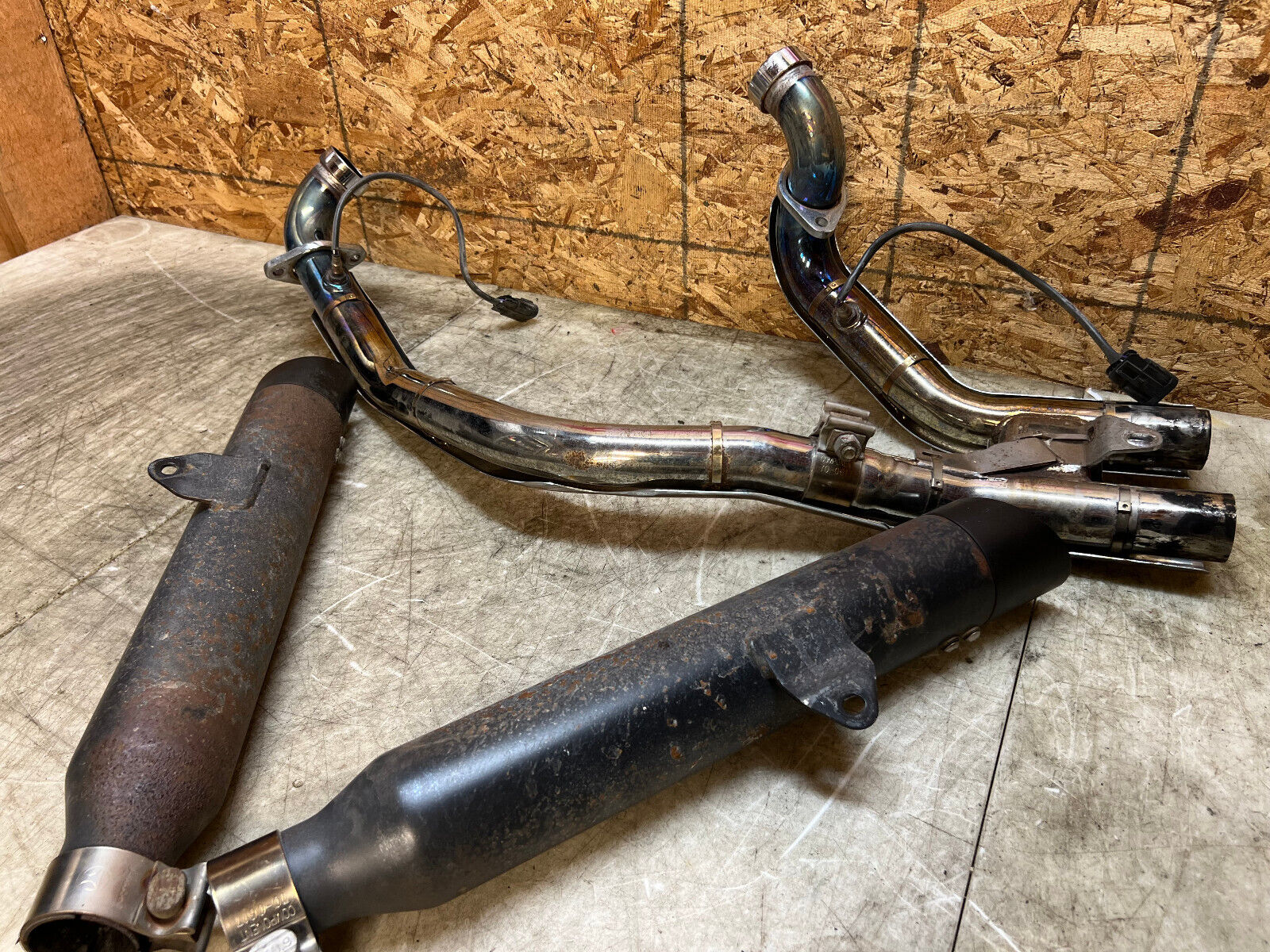 15 16 17 18 19 20 21 22 INDIAN SCOUT BOBBER FACTORY EXHAUST MUFFLERS HEADER OEM