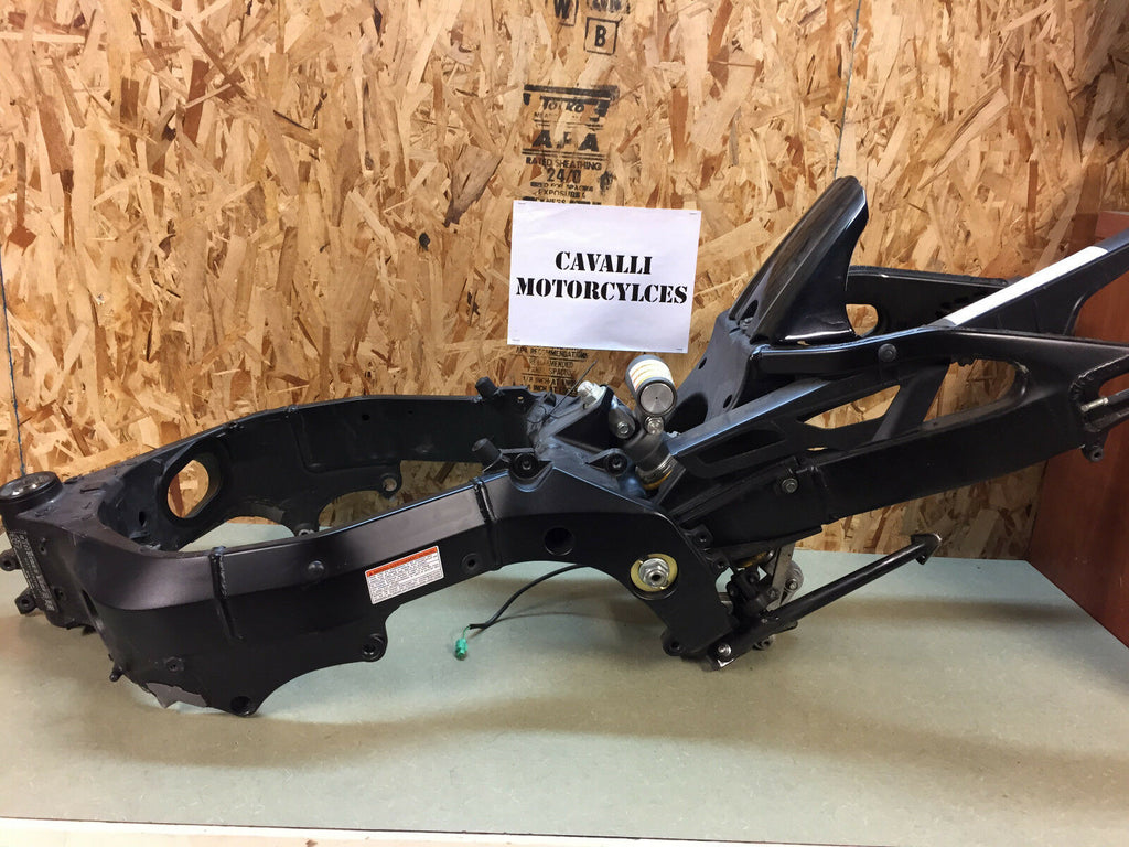05 06 SUZUKI GSX-R1000 GSXR 1000 MAIN FRAME CHASSIS RE-BUILT CANADIAN 2005 2006