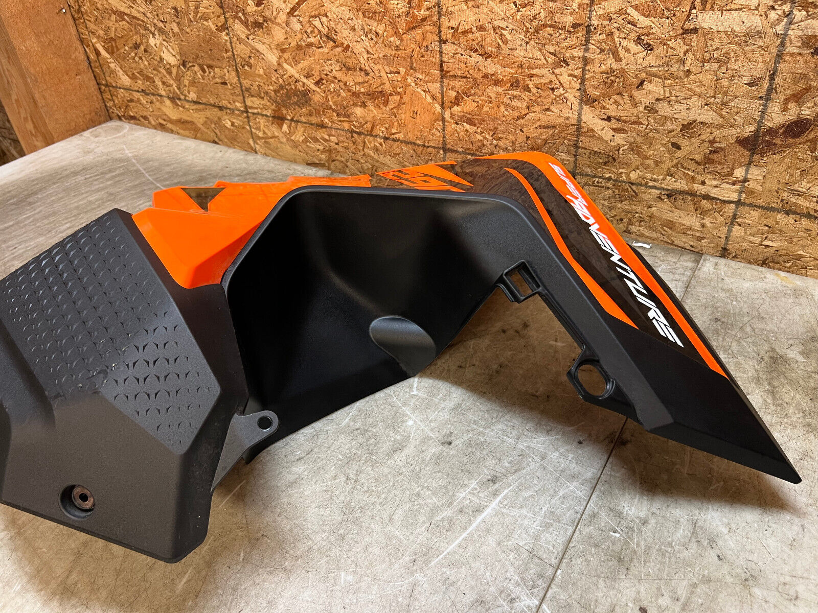 22 23 2022 2023 KTM SUPER ADVENTURE 1290 S RIGHT SIDE FAIRING PANEL COWLING COWL