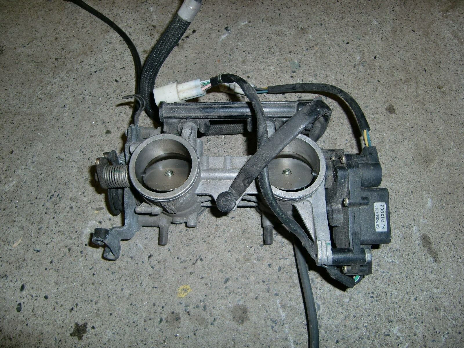 2006 2007 2008 KAWASAKI NINJA 650R EX650A EX650 THROTTLE BODIES INTAKE FUEL AIR