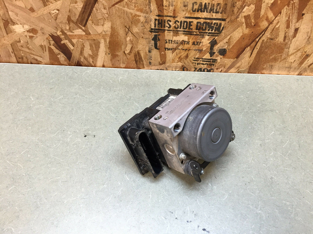 2010-2016 BMW F650GS F 650 GS SERATO ABS PUMP CONTROL UNIT BRAKE MODULATOR